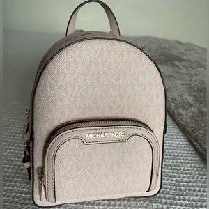 michael kors jaycee mini backpack purse in pink NWOT